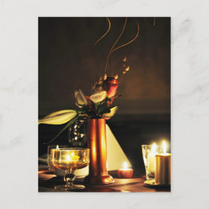 Romantische Blume am Tisch Postkarte