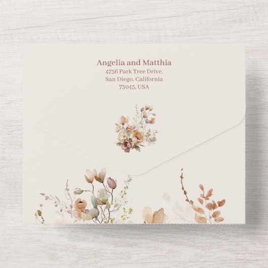 Romantische Blume auf einfachem Feld Hochzeit All In One Einladung (Rückseite)