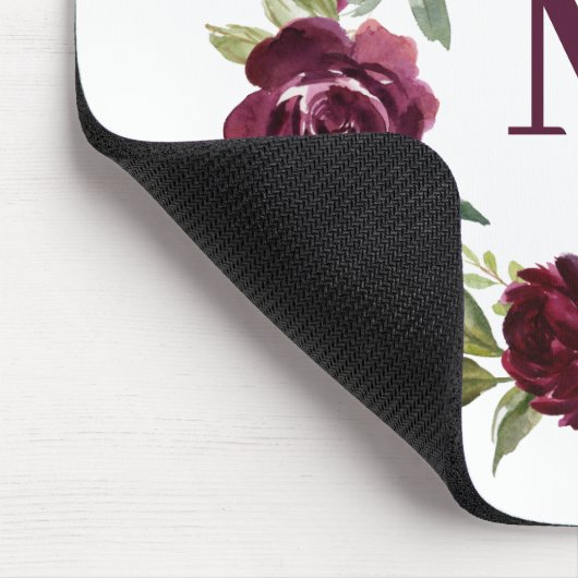 Romantische Boho Lila Fall Floral Wreath Monogram Mousepad (Ecke)