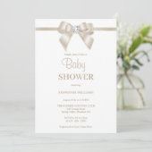 Romantische Champagne Jewel Bow Baby Dusche Einladung (Stehend Vorderseite)