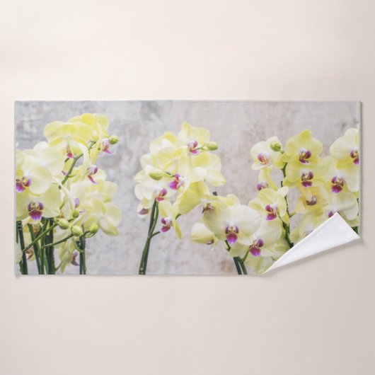 Romantische Creme & Lilac Orchids Badehandtuch (Badehandtuch)