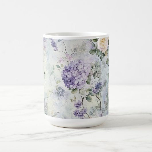 Romantische creme-violette Blumen Kaffeetasse (Mittel)