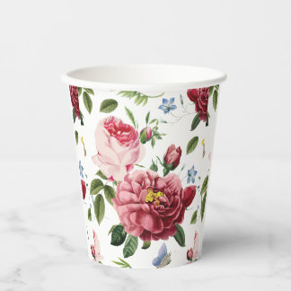 Romantische elegante Vintage-Rosen in Rosa Pappbecher