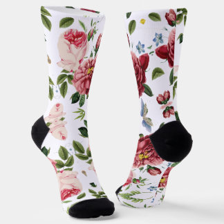 Romantische elegante Vintage-Rosen in Rosa Socken