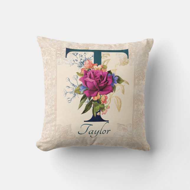 Romantische florale Monogram Letter T Throw Kissen (Vorderseite)
