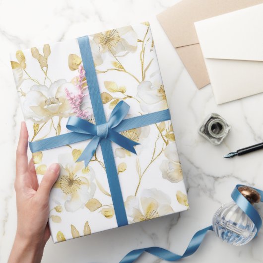 Romantische goldene weiße florale Brautparty Geschenkpapier (Schenken)