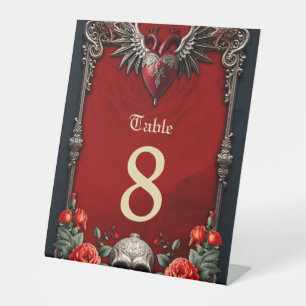 Romantische gotische Ikone: Herz, Rose, Schädel. Sockelschild