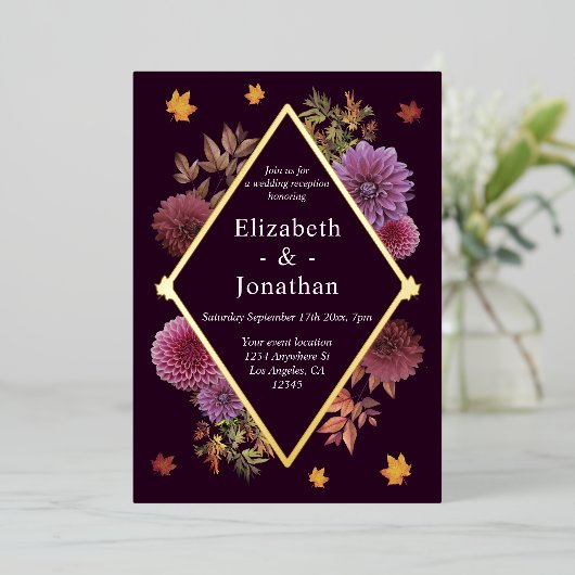 Romantische Herbstdahlia Hochzeitsempfehlung Folieneinladung (Stehend vorne)