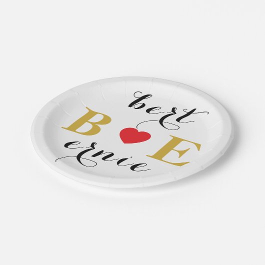 Romantische Herz-Zeichen-Teller fallen in Liebe Pappteller (Schrägansicht)