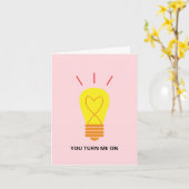 Romantische Herzblüte, die mich auf die Liebe scha Karte (Gelbe Blume)