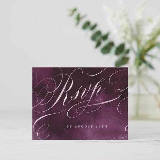 Romantische Hochzeit von Moody plum kalligraphisch Einladungspostkarte (Stehend Vorderseite)