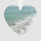 Romantische ineinander greifende Herzen am Strand Ornament (Rückseite)