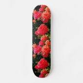 Romantische Korallen-Rose Skateboard (Vorderseite)