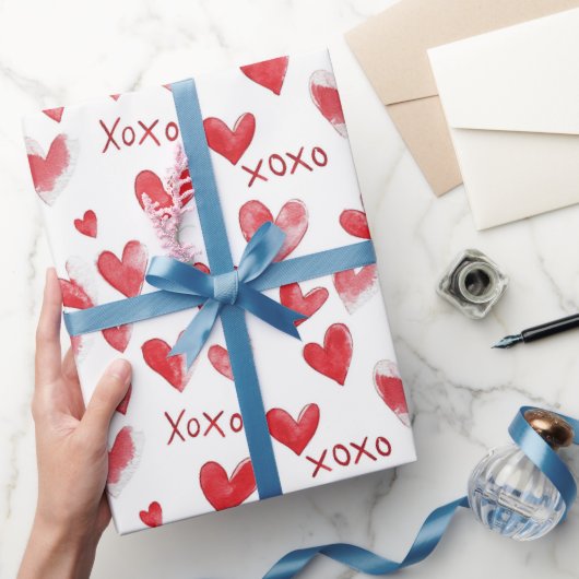 Romantische Liebe Herz XOXO Hochzeit Geschenkpapier (Schenken)