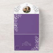 Romantische Lila Blumenhochzeit All In One Einladung (Außenbereich)