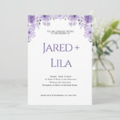 Romantische Lila Blumenhochzeit Einladung (Stehend Vorderseite)