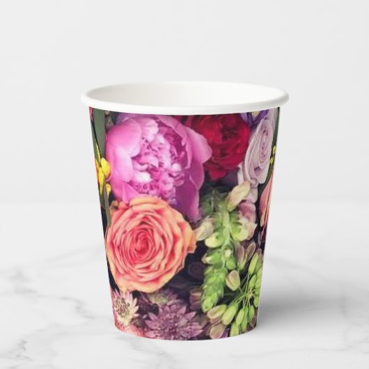 Romantische mehrfarbige Flora Pappbecher (Rückseite)