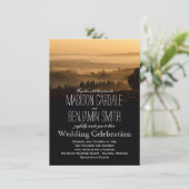 Romantische Misty Mountains Rustikale Hochzeitsein Einladung (Stehend Vorderseite)