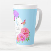 Romantische Monogram Peonies Garden Blue Milchtasse (Rechte Ecke)