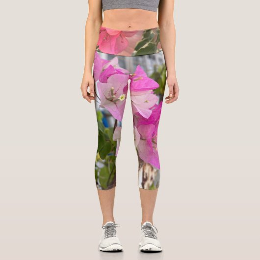 Romantische Omelrot-Bougainvillea oder Blume auf P Capri Leggings (Vorderseite)