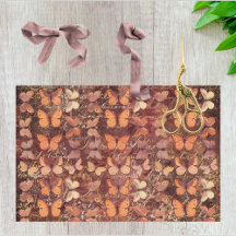 Romantische Orangefarbene Schmetterlinge und Gold