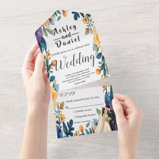 Romantische paarfarbene Sommerhochzeit All In One Einladung (Abreißen)