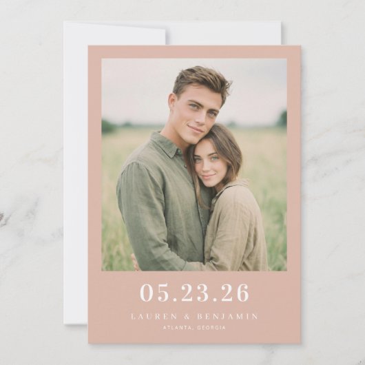 Romantische Pfirsich-Minimalist-Foto Save The Date (Vorderseite)