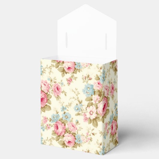 Romantische Rosa Englische Rose auf blassgelb Geschenkschachtel (Geöffnet)