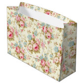 Romantische Rosa Englische Rose auf blassgelb Große Geschenktüte (Rückseite Schrägansicht)