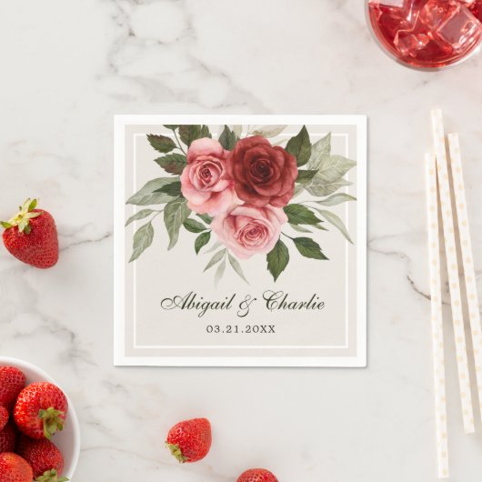 Romantische Rosa- und Rotwasser-Blumenhochzeit Serviette (Beispiel)