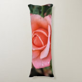 Romantische Rose Botanische Kunst Seitenschläferkissen (Vorderseite Vertikal)