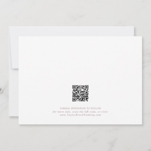 Romantische Rose Goldkalligraphie QR Code Horizont Save The Date (Rückseite)