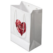 Romantische Rote Rose Blumenherz Mittlere Geschenktüte (Vorderseite Schrägansicht)
