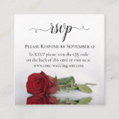 Romantische Rote Rose Hochzeit RSVP QR Code Begleitkarte (Vorderseite)