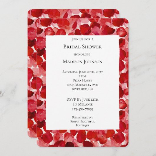 Romantische Rote Rose Petals florales Brautparty Einladung (Vorne/Hinten)