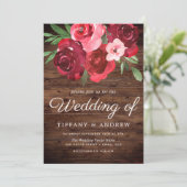 Romantische Rote Rosen Rustikale Hochzeit Einladun Einladung (Stehend Vorderseite)