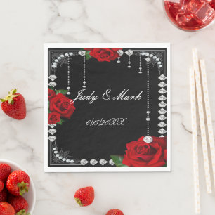 Romantische Rote Rosen und Diamantenpapier Serviette