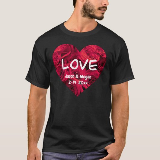 Romantische rote Rosen Valentinherz | Monogramm T-Shirt (Vorderseite)