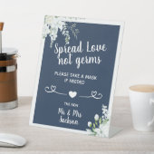 Romantische sanfte Blume Hochzeitscreme Sockelschild (In SItu)