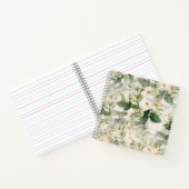 Romantische sanfte weiße Blume und grüne Blätter Notizblock (Innenseite)