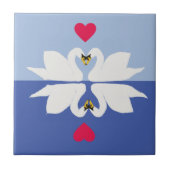 Romantische Schwäne im Herzen der Pose Fliese (Vorderseite)