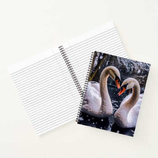 Romantische Schwäne im Winterwunderland Notizblock (Innenseite)