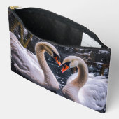 Romantische Schwäne im Winterwunderland Zubehörtasche (Offen)