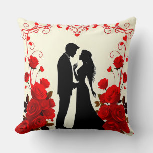 Romantische Silhouette eines Paares Kissen
