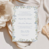 Romantische Soft Blue Floral Frame Wedding Einladung