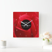 Romantische stilvolle Rote Rose Blumenhochzeit Quadratische Wanduhr (Zuhause)