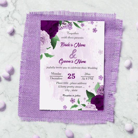 Romantische violette Blumen Grüne Hochzeit Einladung