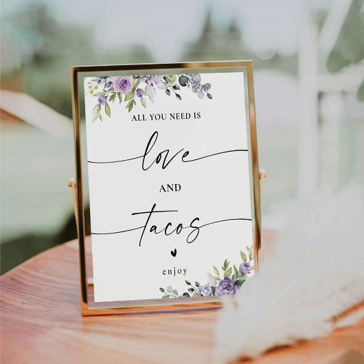 Romantische violette Blumen Liebe und Tacos Schild
