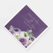 Romantische Wasserfarbe Ranunculus auf dunklem Lil Serviette (Ecke)