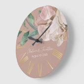 Romantische Wasserfarben Orchideen am Dusty Blush Große Wanduhr (Winkel)